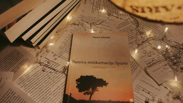 Surova reinkarnacija Sparte, prvijenac Damira Jelenskog knjiga je za dublje promišljanje