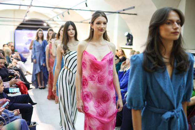 24 sata Zagreb: Modna revija brenda Duchess Snježane Schillinger u Muzeju grada Zagreba