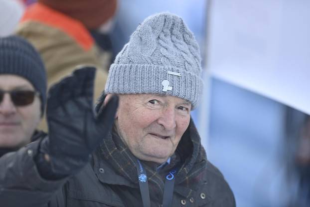 Kranjska Gora: Zrinka Ljutić u ciljnoj ravnini s bakom i djedom