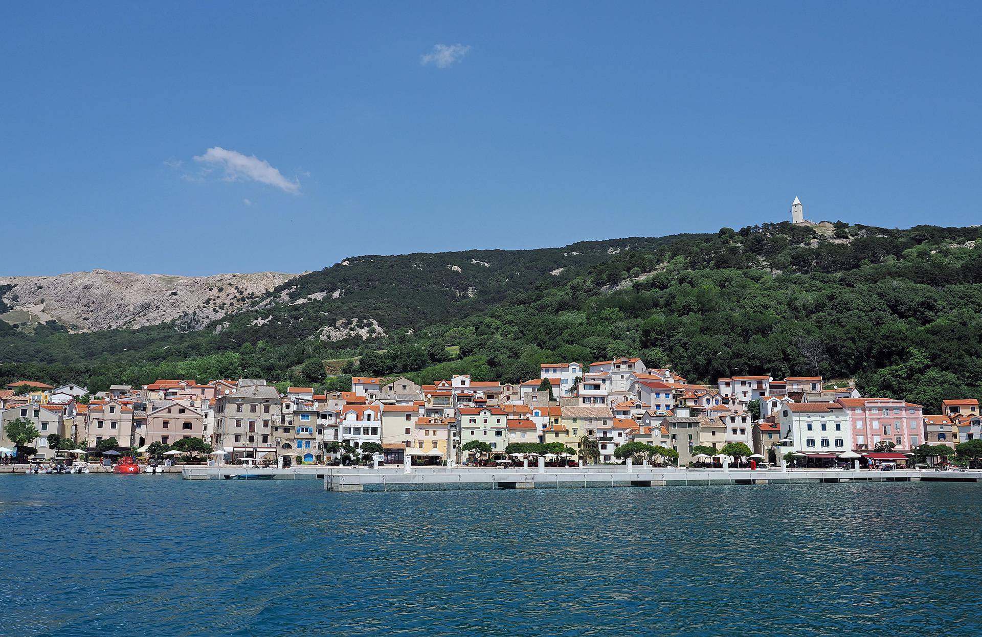 U Baškoj se uživa i ove jeseni