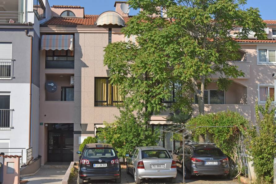 Rajske vile direktora Uljanika: Podijelili si 20,4 milijuna kuna