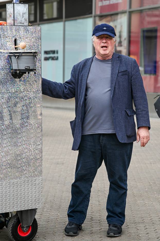 Zagreb: Poznati na špici