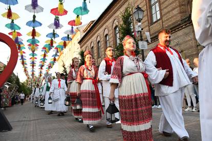 Carica Marija Terezija stigla u Bjelovar u rekordnoj povorci