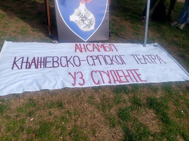 200 slika s masovnog prosvjeda