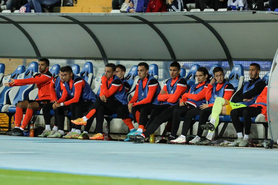 Osijek  i Šibenik susreli se u 8. kolu HNL-a