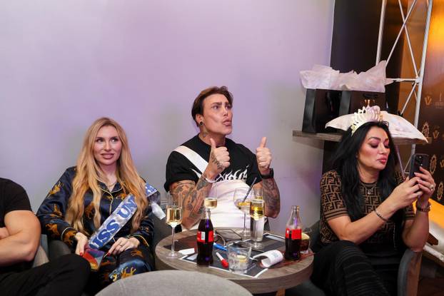 Zagreb: Bivše missice organizirale zajedničko gledanje Miss Universe.