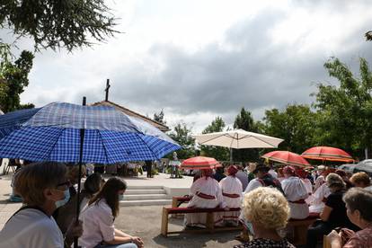 Zagreb: Misno slavlje i proštenje u Stenjevcu povodom Velike Gospe