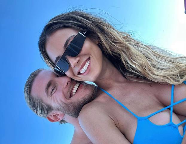 FOTO Diletta otkrila trbuščić! 'Najljepši poklon za ovaj Božić'