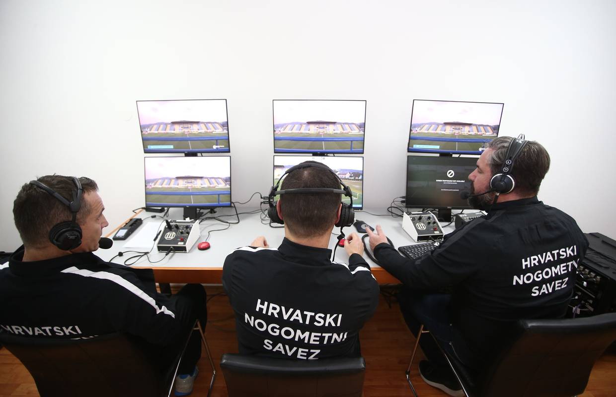 HNS je za zadnje kolo posudio jedan VAR komplet od Poljaka