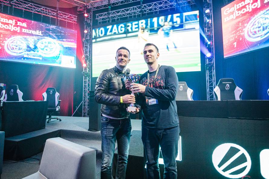 Najbolji gameri Hearthstone i Clash Royale igrat će na 5G-u