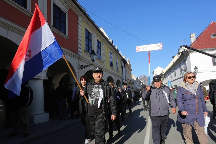 Hrvatska se danas u Vukovaru poklonila nevinim žrtvama