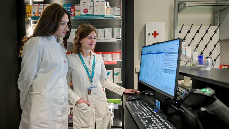 U Medicinskoj školi Varaždin otvorena prva školska ljekarna: 'Cilj je kvalitetno obrazovanje' 21 medicinska skola 11