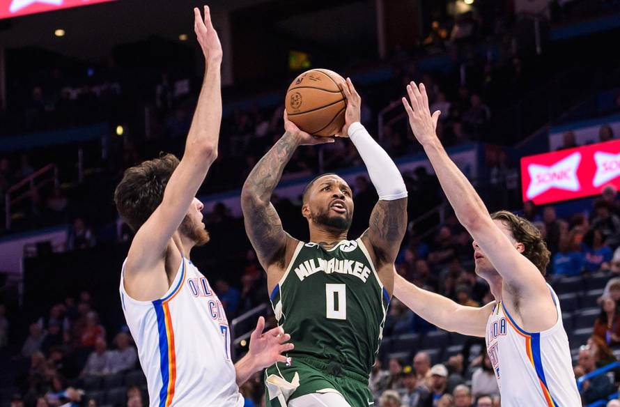 NBA: Preseason-Milwaukee Bucks at Oklahoma City Thunder