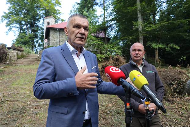 Zagreb: Posljedice nevremena koje je opustošilo šumu Medvednice