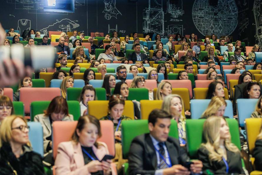 Ekonomski fakultet Zagreb organizirao konferenciju o financijskoj pismenosti