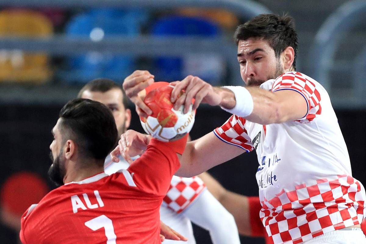 Hrvatski rukometaš ozlijedio se u prvoj utakmici za novi klub. Nije htio da ga plaćaju pa otišao