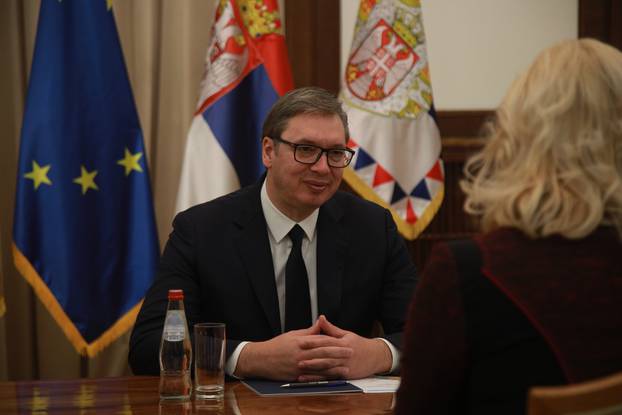 Beograd: Aleksandar Vučić sastao se sa predsjednicom Skupštine Crne Gore Danijelom Đurović