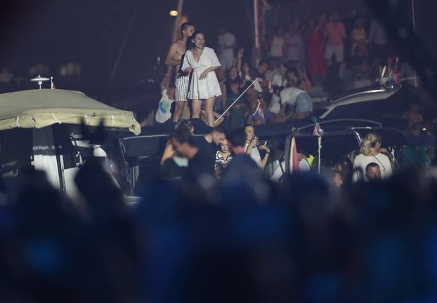 Vela Luka: Održan koncert "Trag u beskraju" posvećen Oliveru Dragojeviću