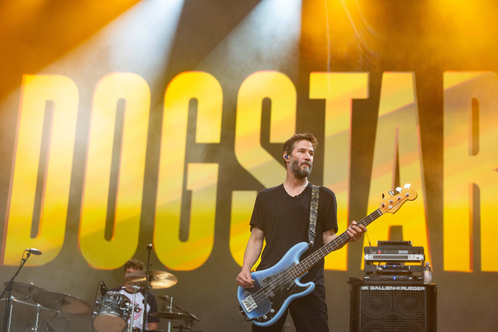 Zagreb: Keanu Reeves sa svojom grupom Dogstar nastupio na INmusic festivalu