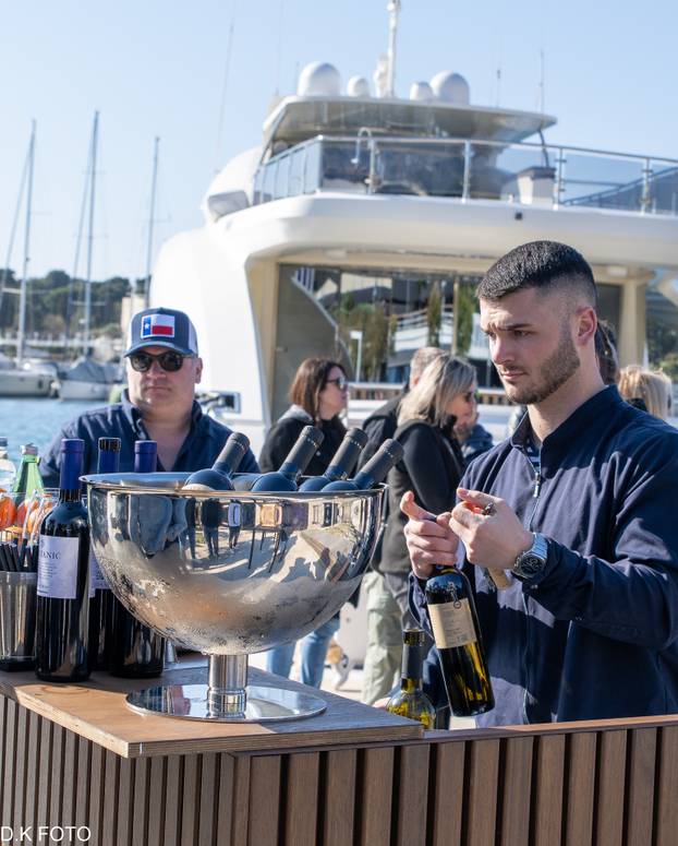 GALERIJA Kultni američki Mustanzi zablistali su u Rovinju