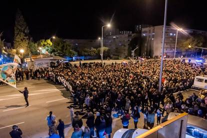 Split: Torcida mimohodom obilježila 32. obljetnicu stradanja Vukovara