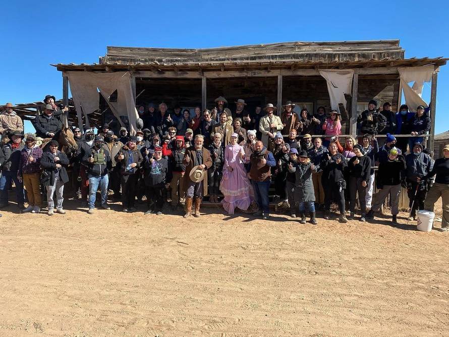 O tragediji na setu progovorila Baldwinova supruga, javio se i ranjeni redatelj Joel iz bolnice