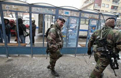 Eksplodirala ručna bomba  ispred UN-a u K. Mitrovici