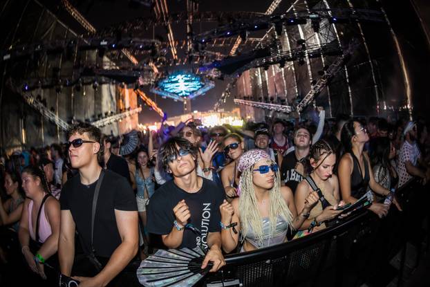 Split - Treca Vecer Ultra Festivala. DJ  Adam Beyer & Mau P