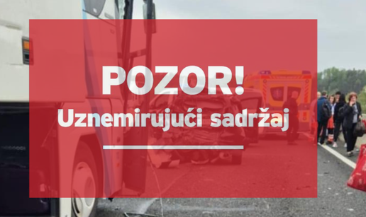 VIDEO Detalji strave na A1: Na zaustavljeni auto naletio bus. Poginuo muškarac iz Ukrajine