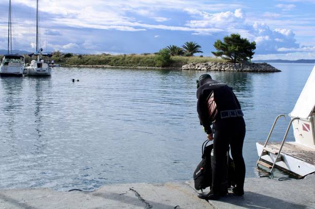 FOTO Pogledajte što su ronioci izvukli iz mora na eko akciji u Splitu: Sve je puno smeća...