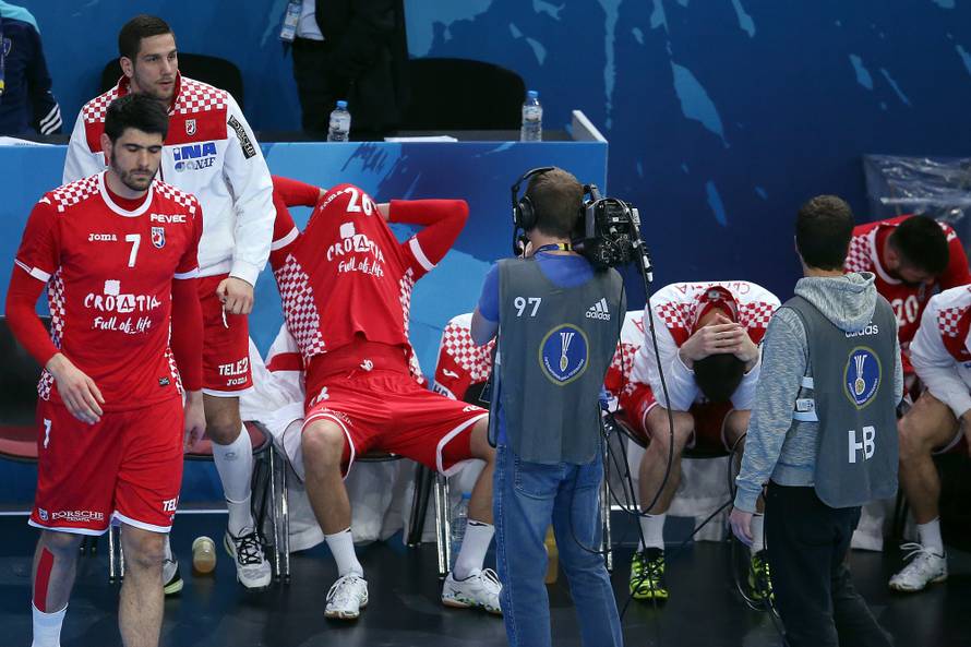 ŠOK U PARIZU: Kauboji imali broncu u džepu pa se ugasili...