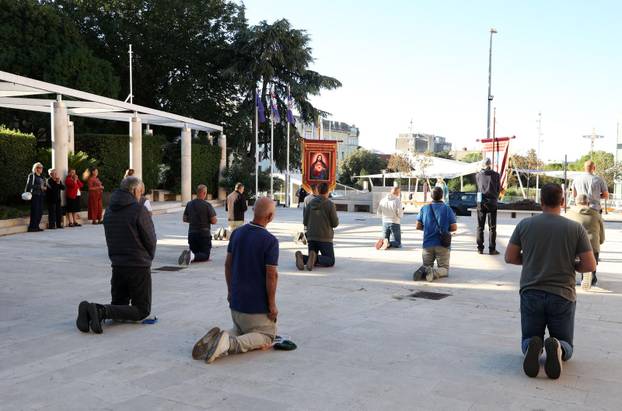 Sibenik: Molitva muške krunice prve subote u mjesecu