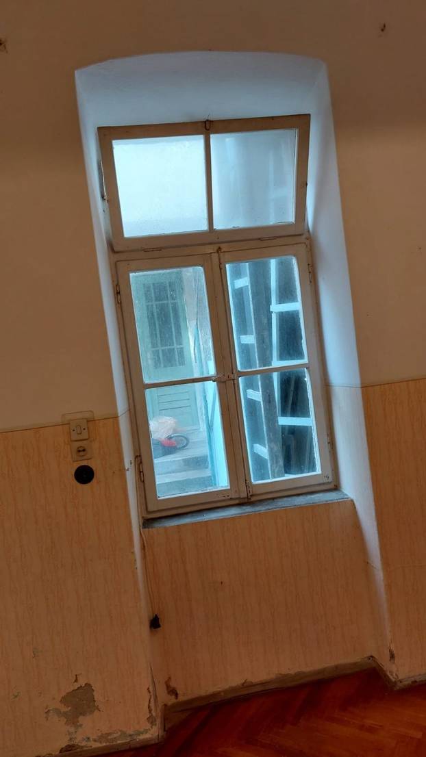 FOTO Ova kuća na Rabu ima 40 m2. Za nju traže 250.000 eura!