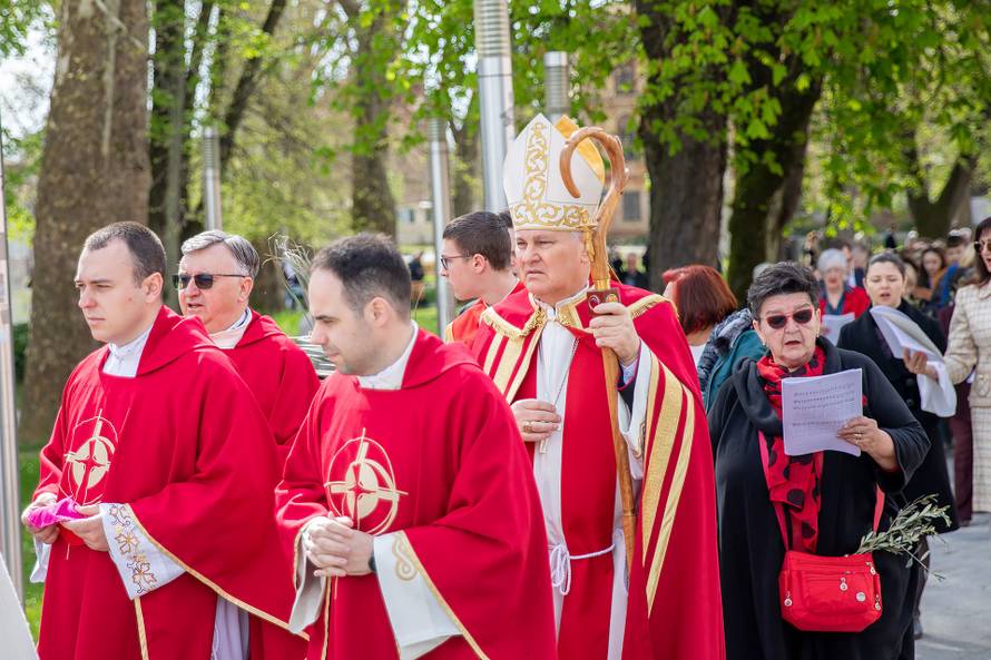 Košić: 'Narod se daje zavesti, bez pravih spoznaja mnogi prihvaćaju postupati krivo'
