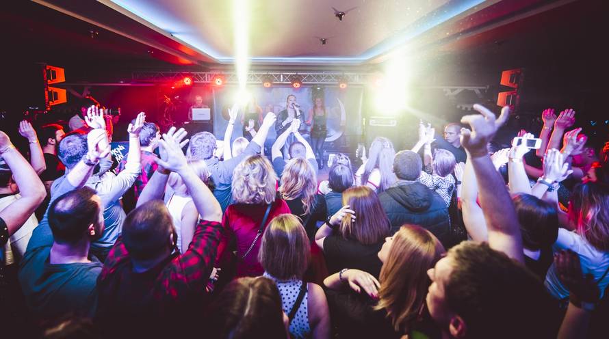 Minea i Ivana Banfić razvalile: 'Vratile ste nas u devedesete...'