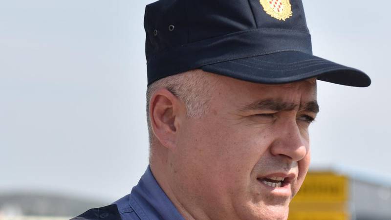 NAKAZNO Ovo je načelnik koji je policajki rekao ne prijavi Annu Dujić jer će nagrabusiti