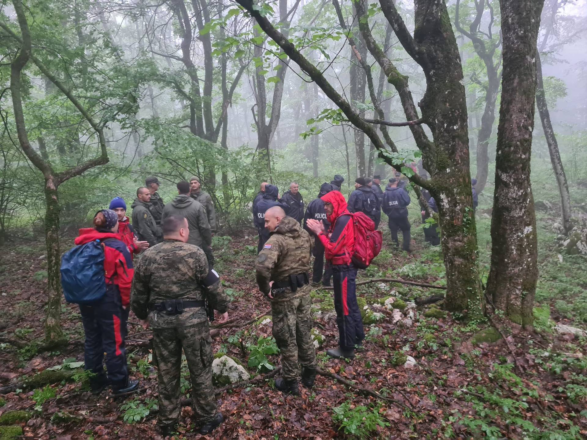 Izvukli tijela stradalih iz Cessne, započeo  očevid tragičnog pada