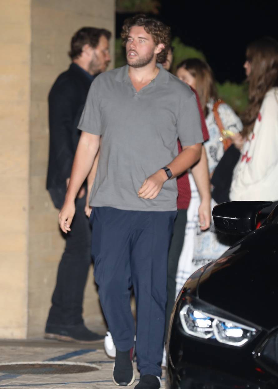 *EXCLUSIVE* Arnold Schwarzenegger and ex-wife Maria Shriver reunite with all of their kids  to celebrate son, Patrick's 29th Birthday at Nobu in Malibu