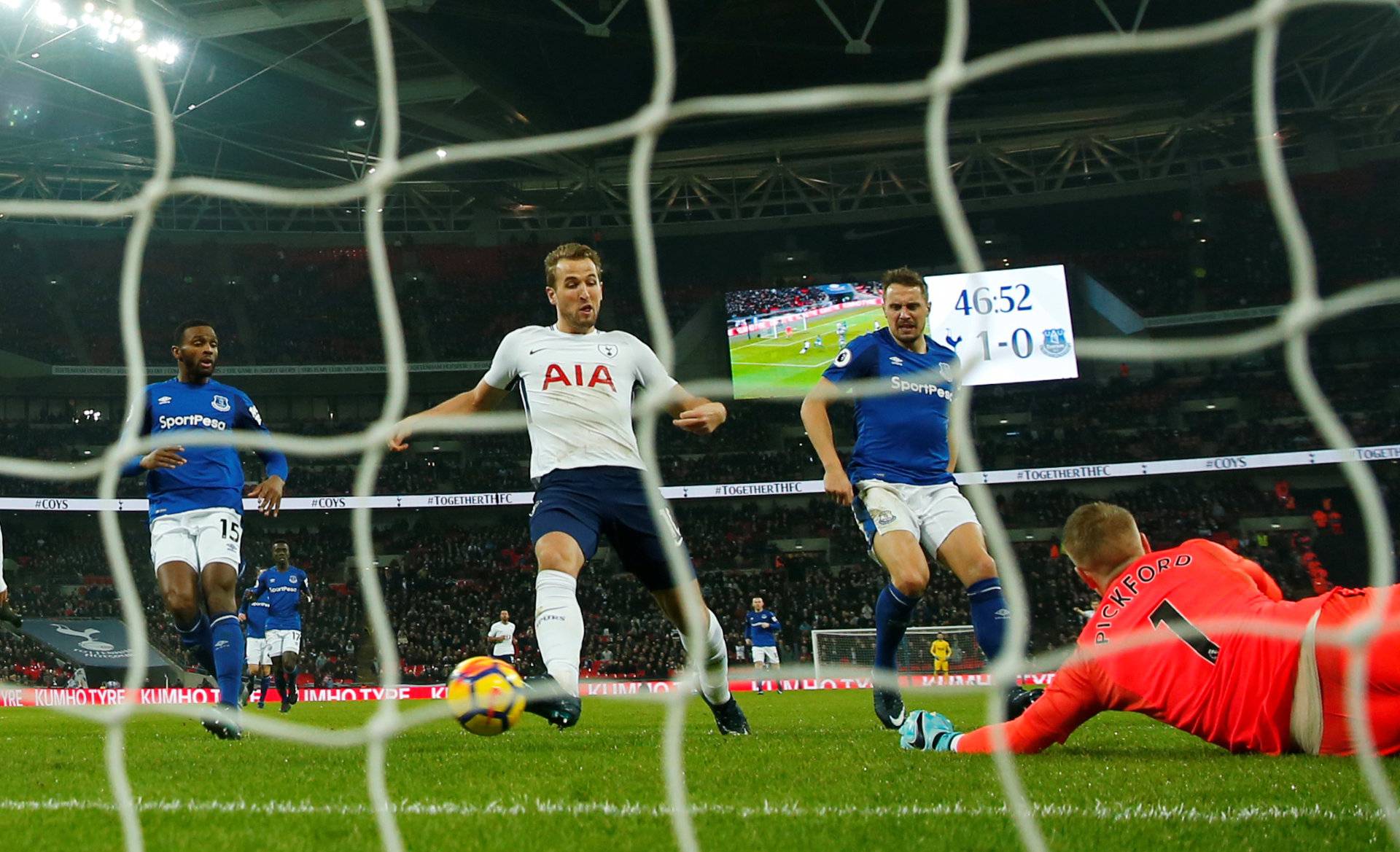 Premier League - Tottenham Hotspur vs Everton