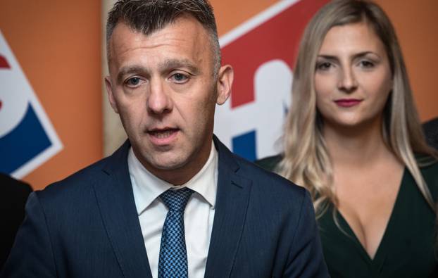 Zagreb: Na 18. Saboru stranke Hrvatska narodna stranka-liberalni demokrati, birano novo vodstvo