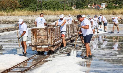 Berba bijelog zlata: Stonsku sol nekad su &ccaron;uvali iza tri klju&ccaron;a