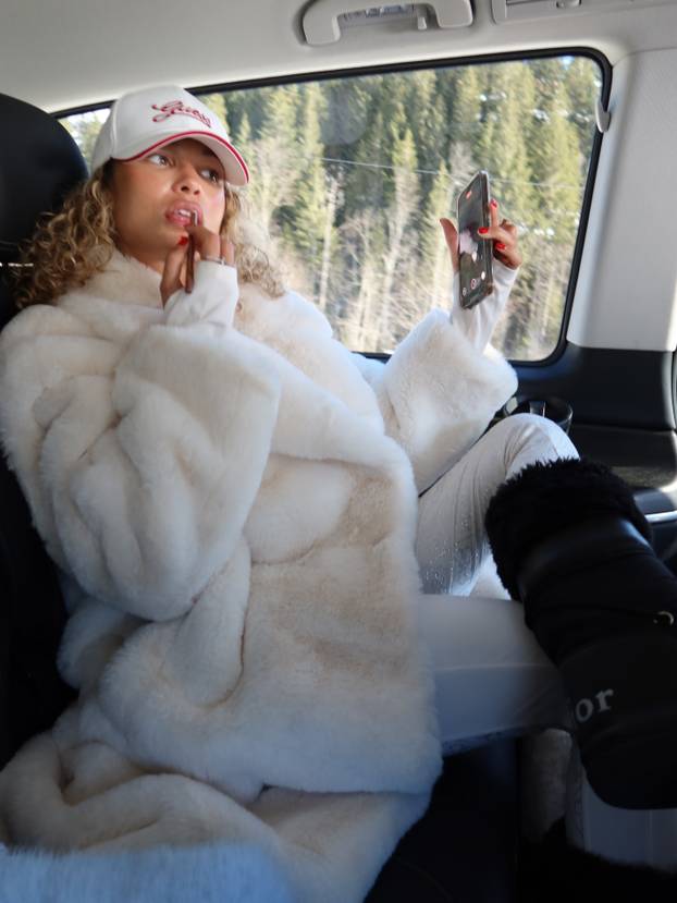 FOTO Jedna je od najtraženijih manekenki svoje generacije - povezivali su je i s Mbappéom