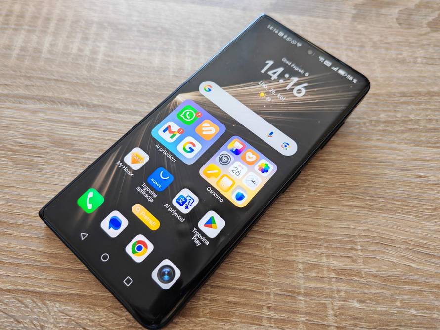 Isprobali smo Honor Magic V5: Nevjerojatno tanak i moćan