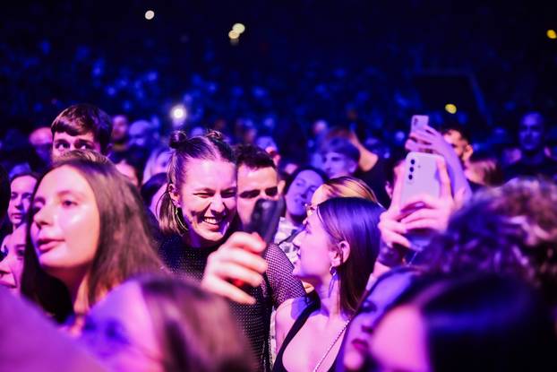 Grše prvi put nastupio u zagrebačkoj Areni