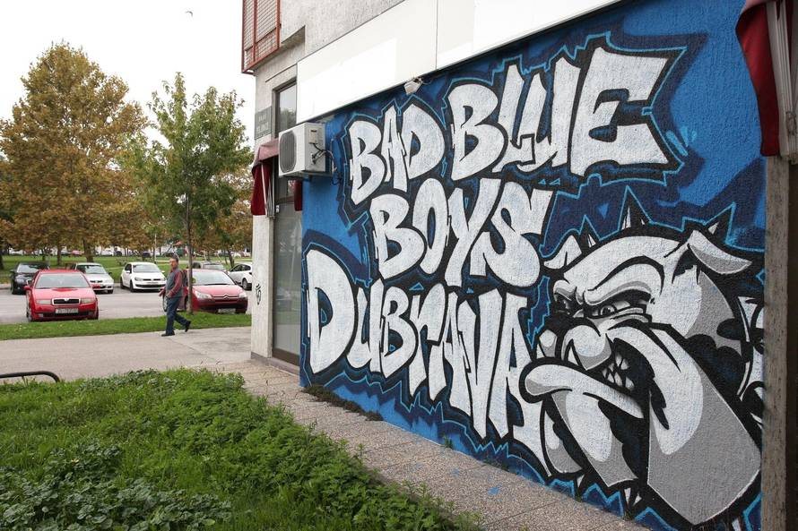 Zagreb: Murali i grafiti Bad Blue Boysa posvećeni Dinamu
