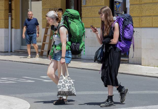 Split: Započelo je ljeto visokih temperatura