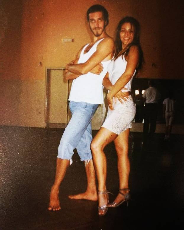 FOTO Drama između Ane Nikolić i Raleta ne prestaje, a evo kako se ona mijenjala kroz karijeru...