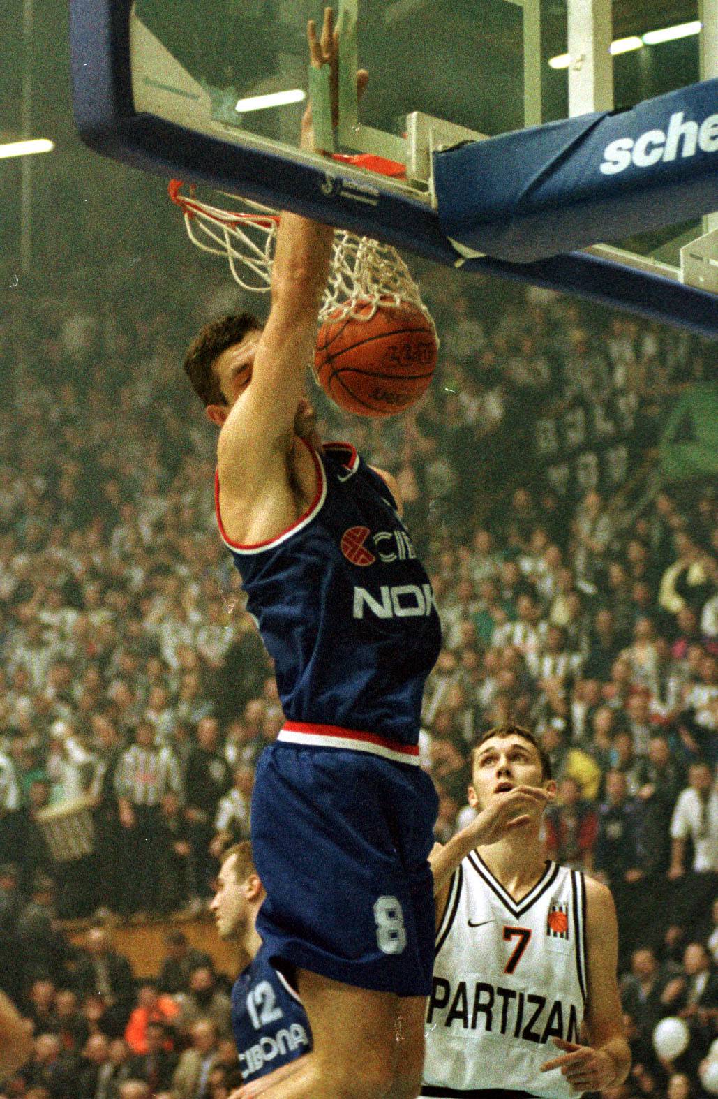 Beograd: Prvi dvoboj Cibone i Partizana nakon raspada Jugoslavije, 08.01.1998.