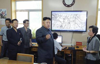 Kim ljut na meteorologe zbog krivih prognoza: 'Loše radite!'