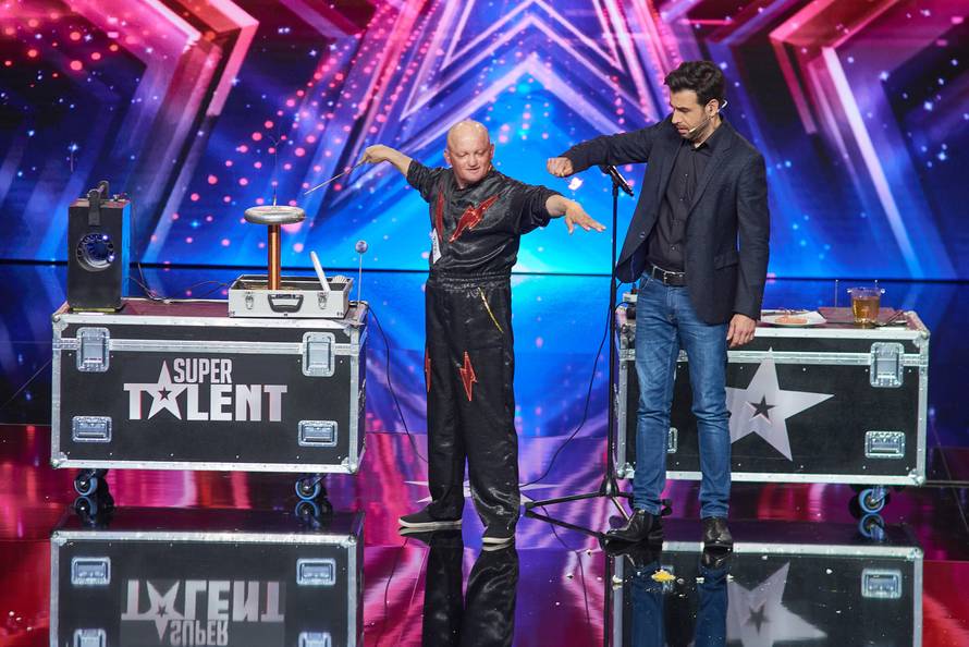 Martina je pobjegla: Šokirao je natjecatelj koji slika penisom